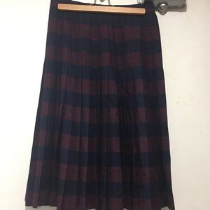 VINTAGE CORINA PLEATED PLAID SKIRTS SIZE 12